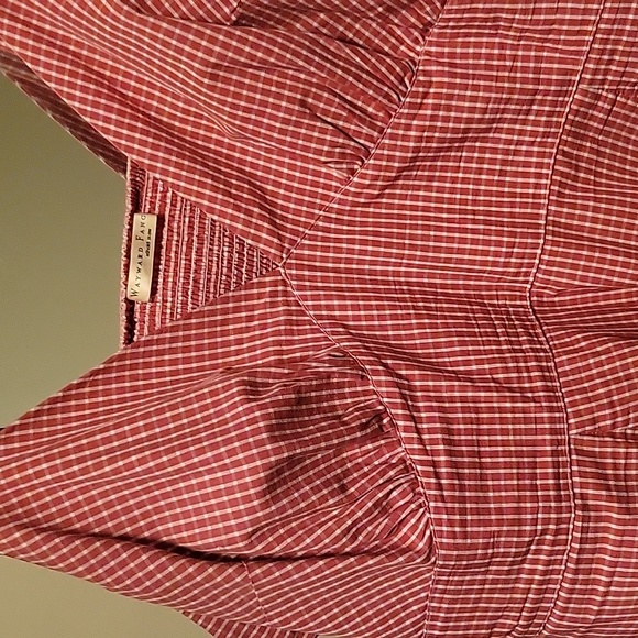 Red and white check dress. - Picture 4 of 7